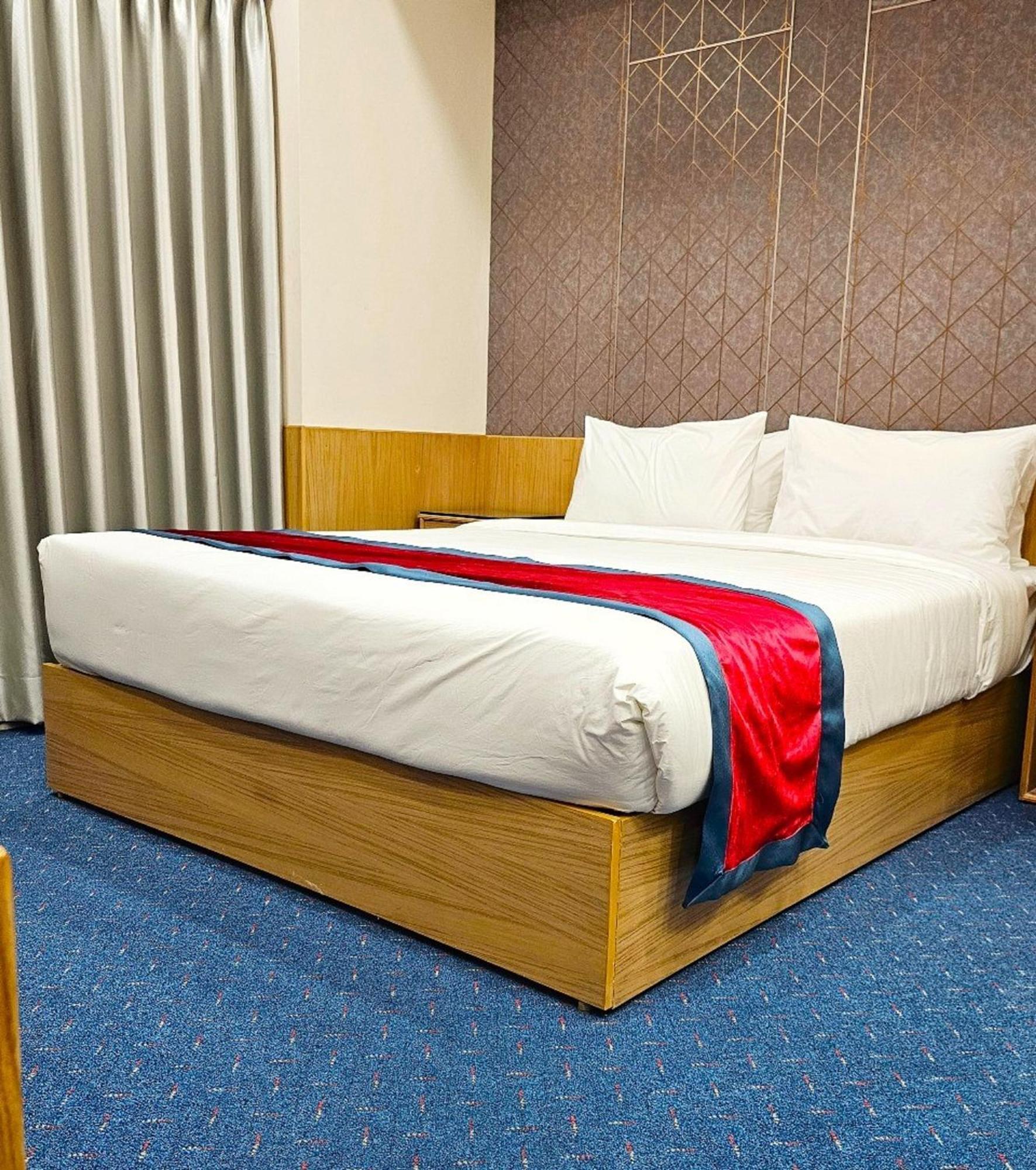 Hotel Safa Residency - Dhaka Bagian luar foto