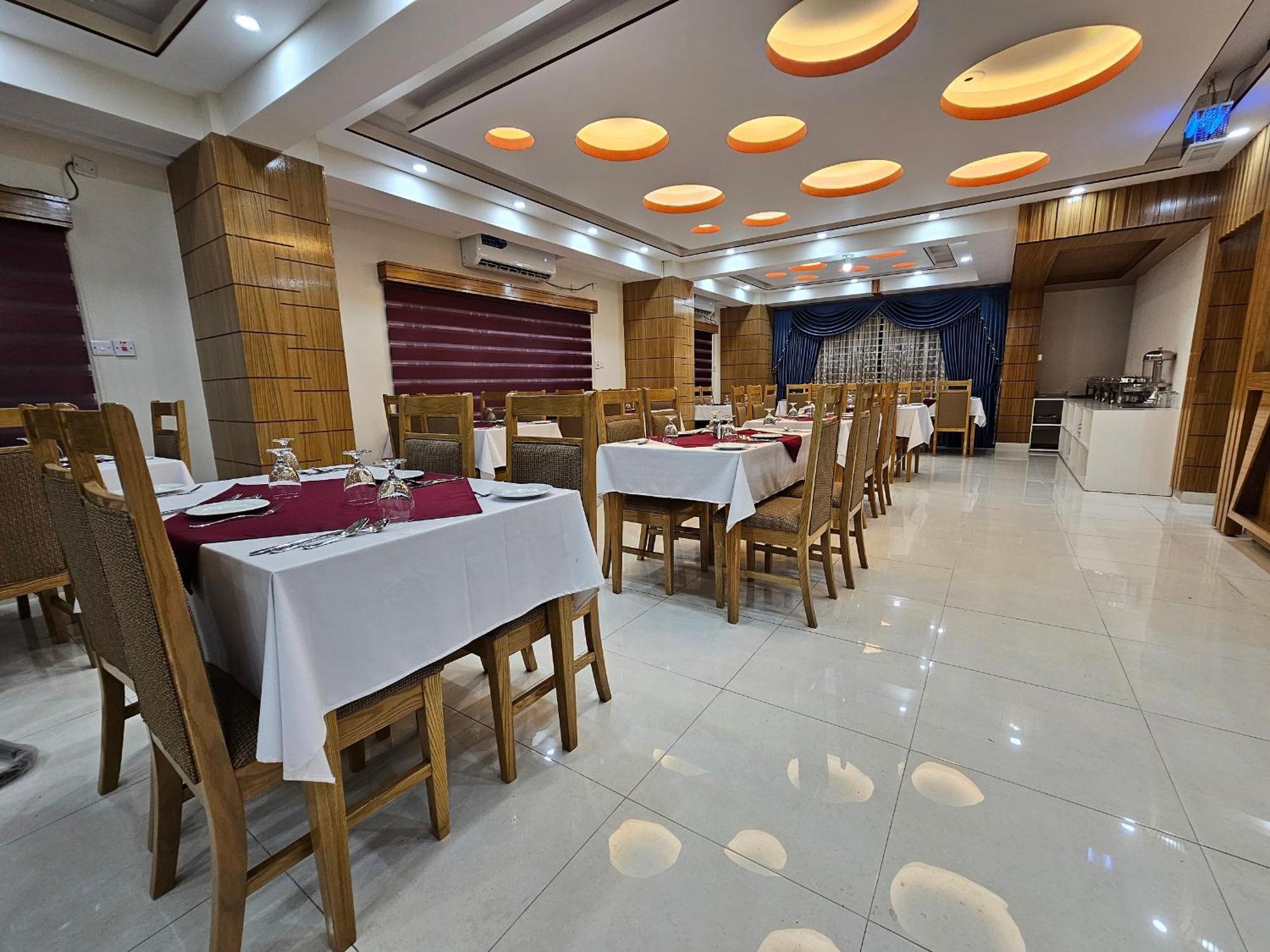 Hotel Safa Residency - Dhaka Bagian luar foto
